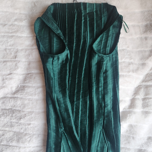 Zara Co-ord Set pleated top & pleated pants raw hems green Sz L NWT - Picture 10 of 16